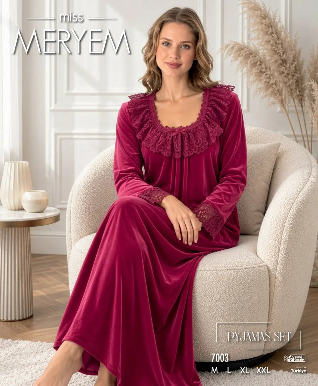 990417000 | BURGUNDY | tolin-sync:be1d000919fd15c25e002908009e0b6012a857a2effea5bd0da35823c29ab16c